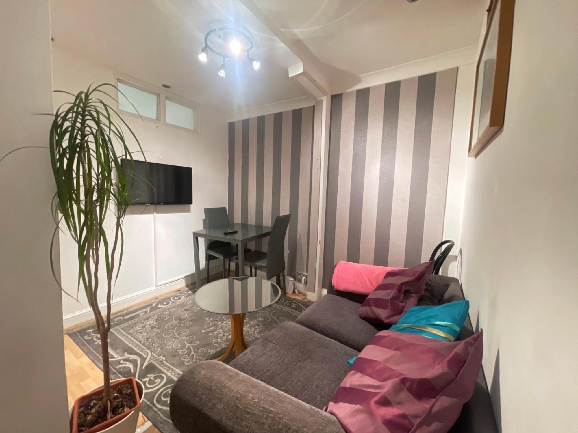 Stylish - Steps From Hyde Park & Paddington Station Apartamento *