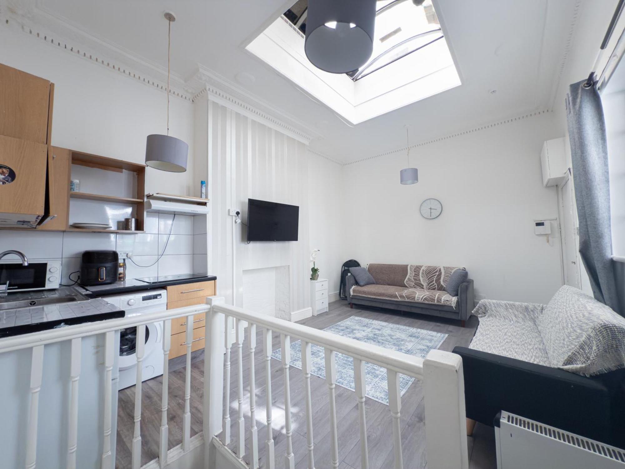 Stylish - Steps From Hyde Park & Paddington Station * Londres